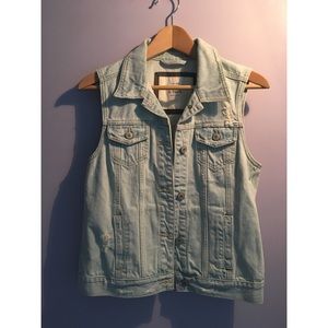 Light wash jean vest